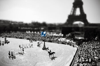 2023-06-24 - General view during the Longines Paris Eiffel Jumping 2023, Longines Global Champions Tour, Equestrian event on June 24, 2023 at Champ de Mars in Paris, France - EQUESTRIAN - PARIS EIFFEL JUMPING 2023 - INTERNATIONALS - EQUESTRIAN