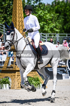 2023-06-25 - Jessica SPRINGSTEEN of United States riding Naomi van het Keizershof during the Longines Paris Eiffel Jumping 2023, Longines Global Champions Tour, Equestrian event on June 25, 2023 at Champ de Mars in Paris, France - EQUESTRIAN - PARIS EIFFEL JUMPING 2023 - INTERNATIONALS - EQUESTRIAN