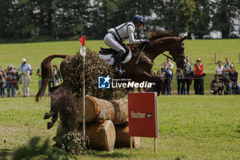 2023-08-12 - Yasmin INGHAM (GBR) BANZAI DU LOIR competes during the cross-country event and the horse refuses the left fence 22C and took option the right one, took the 25 th rank at this event, at the FEI Eventing European Championship 2023, Equestrian CH-EU-CCI4-L event on August 12, 2023 at Haras du Pin in Le Pin-au-Haras, France - EQUESTRIAN - FEI EVENTING EUROPEAN CHAMPIONSHIP 2023 - INTERNATIONALS - EQUESTRIAN