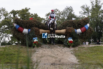 2023-08-12 - Lea SIEGL (AUT) VAN HELSING P competes during the cross-country event and gave up at fence 27B this event, at the FEI Eventing European Championship 2023, Equestrian CH-EU-CCI4-L event on August 12, 2023 at Haras du Pin in Le Pin-au-Haras, France - EQUESTRIAN - FEI EVENTING EUROPEAN CHAMPIONSHIP 2023 - INTERNATIONALS - EQUESTRIAN