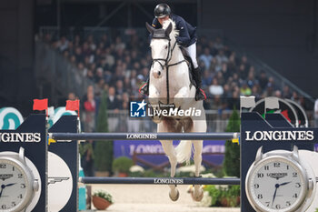 12/11/2023 - Hans Dieter Dreher (GER) riding Elysium in action during the CSI5* - W Longines FEI World Cup Competition presented by Scuderia 1918 - Verona Jumping at 125th edition of Fieracavalli on November 12, 2023, Verona, Italy. - CSI5* - W LONGINES FEI WORLD CUP COMPETITION - VERONA JUMPING - INTERNAZIONALI - EQUITAZIONE