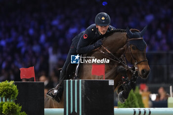 12/11/2023 - Lorenzo De Luca (ITA) riding Cappuccino 194 in action during the CSI5* - W Longines FEI World Cup Competition presented by Scuderia 1918 - Verona Jumping at 125th edition of Fieracavalli on November 12, 2023, Verona, Italy. - CSI5* - W LONGINES FEI WORLD CUP COMPETITION - VERONA JUMPING - INTERNAZIONALI - EQUITAZIONE