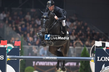 2023-11-12 - Markus Ehning (GER) riding Coolio 42 in action during the CSI5* - W Longines FEI World Cup Competition presented by Scuderia 1918 - Verona Jumping at 125th edition of Fieracavalli on November 12, 2023, Verona, Italy. - CSI5* - W LONGINES FEI WORLD CUP COMPETITION - VERONA JUMPING - INTERNATIONALS - EQUESTRIAN
