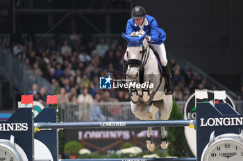 12/11/2023 - Jur Vrieling (NED) riding Griffin van de Heffinck in action during the CSI5* - W Longines FEI World Cup Competition presented by Scuderia 1918 - Verona Jumping at 125th edition of Fieracavalli on November 12, 2023, Verona, Italy. - CSI5* - W LONGINES FEI WORLD CUP COMPETITION - VERONA JUMPING - INTERNAZIONALI - EQUITAZIONE