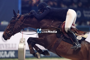 11/11/2023 - Jeanne Sadran (FRA) riding Dexter de Kerglenn in action during the CSI5* - International Competition N°5 presented by Crivelli - Verona Jumping at 125th Fieracavalli on November 11, 2023, Verona, Italy. - CSI5* - INTERNATIONAL COMPETITION N°5 - VERONA JUMPING - INTERNAZIONALI - EQUITAZIONE