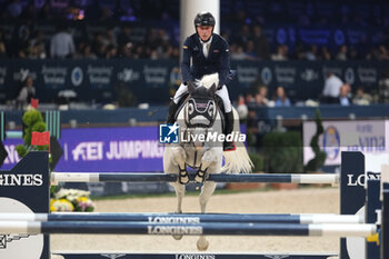 2023-11-11 - Hans Dieter Dreher (GER) riding Cous Cous 3 in action during the CSI5* - International Competition N°5 presented by Crivelli - Verona Jumping at 125th Fieracavalli on November 11, 2023, Verona, Italy. - CSI5* - INTERNATIONAL COMPETITION N°5 - VERONA JUMPING - INTERNATIONALS - EQUESTRIAN