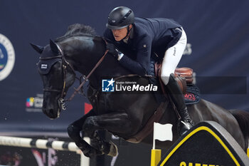 2023-11-11 - Max Kuhner (AUT) riding EIC Cooley Jump the Q in action during the CSI5* - International Competition N°5 presented by Crivelli - Verona Jumping at 125th Fieracavalli on November 11, 2023, Verona, Italy. - CSI5* - INTERNATIONAL COMPETITION N°5 - VERONA JUMPING - INTERNATIONALS - EQUESTRIAN