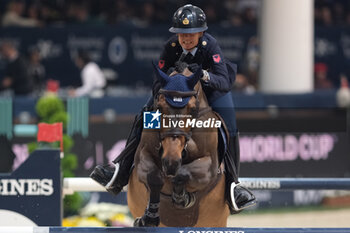 11/11/2023 - Giulia Martinengo Marquet (ITA) riding Delta del Isle in action during the CSI5* - International Competition N°5 presented by Crivelli - Verona Jumping at 125th Fieracavalli on November 11, 2023, Verona, Italy. - CSI5* - INTERNATIONAL COMPETITION N°5 - VERONA JUMPING - INTERNAZIONALI - EQUITAZIONE