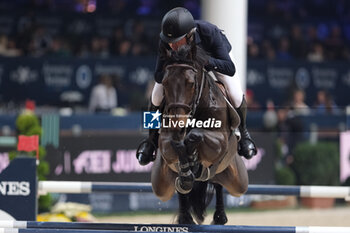 2023-11-11 - Armando Trapote (ESP) riding Tornado VS in action during the CSI5* - International Competition N°5 presented by Crivelli - Verona Jumping at 125th Fieracavalli on November 11, 2023, Verona, Italy. - CSI5* - INTERNATIONAL COMPETITION N°5 - VERONA JUMPING - INTERNATIONALS - EQUESTRIAN