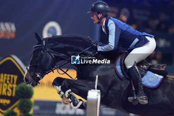 11/11/2023 - Olivier Philippaerts (BEL) riding Le Blue Diamond vt Ruytershof in action during the CSI5* - International Competition N°5 presented by Crivelli - Verona Jumping at 125th Fieracavalli on November 11, 2023, Verona, Italy. - CSI5* - INTERNATIONAL COMPETITION N°5 - VERONA JUMPING - INTERNAZIONALI - EQUITAZIONE