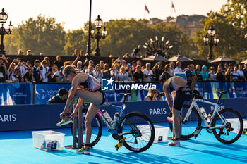 2023-08-17 - 02 Cassandre Beaugrand (FRA) 04 Emma Lombardi (FRA) aire de transition, during the 2023 World Triathlon Olympic & Paralympic Games Test Event, on August from 17 to 20, 2023 in Paris, France - OLYMPIC GAMES PARIS 2024 - 2023 WORLD TRIATHLON OLYMPIC & PARALYMPIC GAMES TEST EVENT - OLYMPIC GAMES PARIS 2024 - OLYMPIC GAMES