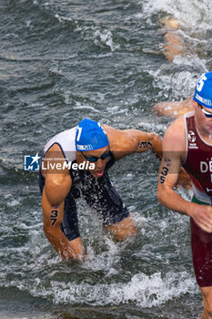2023-08-18 - 37 Vincent Luis (FRA) swim natation during the 2023 World Triathlon Olympic & Paralympic Games Test Event, on August from 17 to 20, 2023 in Paris, France - OLYMPIC GAMES PARIS 2024 - 2023 WORLD TRIATHLON OLYMPIC & PARALYMPIC GAMES TEST EVENT - OLYMPIC GAMES PARIS 2024 - OLYMPIC GAMES