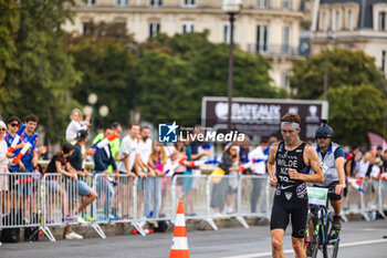 2023-08-18 - 01 Hayden Wilde (NZL) during the 2023 World Triathlon Olympic & Paralympic Games Test Event, on August from 17 to 20, 2023 in Paris, France - OLYMPIC GAMES PARIS 2024 - 2023 WORLD TRIATHLON OLYMPIC & PARALYMPIC GAMES TEST EVENT - OLYMPIC GAMES PARIS 2024 - OLYMPIC GAMES