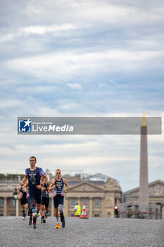 2023-08-19 - Hanquinquant Alexis (FRA) Baele Pierre-Antoine (FRA) during the 2023 World Triathlon Olympic & Paralympic Games Test Event, on August from 17 to 20, 2023 in Paris, France - OLYMPIC GAMES PARIS 2024 - 2023 WORLD TRIATHLON OLYMPIC & PARALYMPIC GAMES TEST EVENT - OLYMPIC GAMES PARIS 2024 - OLYMPIC GAMES