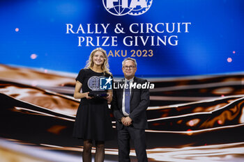 2023-12-09 - PETTERSEN Lars, President Fia Drag Racing Commission, portrait with FLOYSVIK Linn, FIA European Drag Racing Championship - Top Methanol during the 2023 FIA Rally & Circuit Prize Giving Ceremony in Baky on December 9, 2023 at Baku Convention Center in Baku, Azerbaijan - FIA RALLY CIRCUIT PRIZE GIVING 2023 - BAKU - OTHER - MOTORS