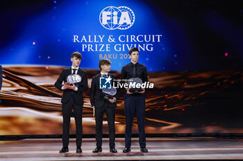 2023-12-09 - REID Robert, FIA Deputy President for Sport, portrait with SHARP Louis, Formula 4 Championship Certified by FIA - F4 UKm ISCHER Ethan, Formula 4 Championship Certified by FIA - F4 CEZ and RODRIGUES José Eduardo, Goodyear FIA European Truck Racing Championship for Young Star during the 2023 FIA Rally & Circuit Prize Giving Ceremony in Baky on December 9, 2023 at Baku Convention Center in Baku, Azerbaijan - FIA RALLY CIRCUIT PRIZE GIVING 2023 - BAKU - OTHER - MOTORS