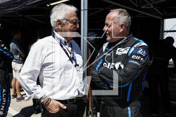 2023-03-16 - DE CHAUNAC Hugues (fra), President of Oreca, SINAULT Philippe (fra), team principal and owner of Signatech racing, portrait during the 1000 Miles of Sebring 2023, 1st round of the 2023 FIA World Endurance Championship, from March 15 to 17, 2023 on the Sebring International Raceway in Sebring, Florida, USA - AUTO - FIA WEC - 1000 MILES OF SEBRING 2023 - ENDURANCE - MOTORS