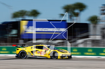 2023-03-16 - 33 KEATING Ben (usa), VARRONE Nicolas (arg), CATSBURG Nicky (nld), Corvette Racing, Chevrolet Corvette C8.R, action during the 1000 Miles of Sebring 2023, 1st round of the 2023 FIA World Endurance Championship, from March 15 to 17, 2023 on the Sebring International Raceway in Sebring, Florida, USA - AUTO - FIA WEC - 1000 MILES OF SEBRING 2023 - ENDURANCE - MOTORS