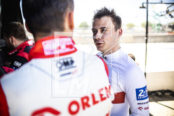 2023-03-16 - DELETRAZ Louis (swi), Team WRT, Oreca 07 - Gibson, portrait during the 1000 Miles of Sebring 2023, 1st round of the 2023 FIA World Endurance Championship, from March 15 to 17, 2023 on the Sebring International Raceway in Sebring, Florida, USA - AUTO - FIA WEC - 1000 MILES OF SEBRING 2023 - ENDURANCE - MOTORS