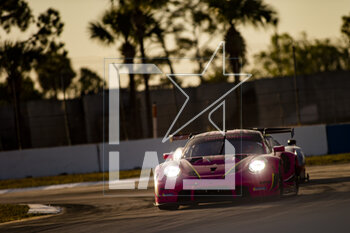 2023-03-16 - 85 BOVY Sarah (bel), GATTING Michelle (dnk), FREY Rahel (swi), Iron Dames, Porsche 911 RSR - 19, action during the 1000 Miles of Sebring 2023, 1st round of the 2023 FIA World Endurance Championship, from March 15 to 17, 2023 on the Sebring International Raceway in Sebring, Florida, USA - AUTO - FIA WEC - 1000 MILES OF SEBRING 2023 - ENDURANCE - MOTORS