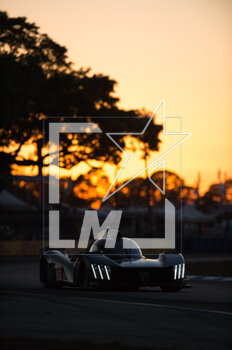 17/03/2023 - 93 DI RESA Paul (fra), JENSEN Mikkel (dnk), VERGNE Jean-Eric (fra), Peugeot TotalEnergies, Peugeot 9x8, action during the 1000 Miles of Sebring 2023, 1st round of the 2023 FIA World Endurance Championship on the Sebring International Raceway, from March 15 to 17, 2023 on the Sebring International Raceway in Sebring, Florida, USA - AUTO - FIA WEC - 1000 MILES OF SEBRING 2023 - ENDURANCE - MOTORI