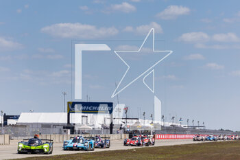 2023-03-17 - 709 DUMAS Romain (fra), BRISCOE Ryan (aus), PLA Olivier (fra), Glickenhaus Racing, Glickenhaus 007, action , start of the race, depart during the 1000 Miles of Sebring 2023, 1st round of the 2023 FIA World Endurance Championship, from March 15 to 17, 2023 on the Sebring International Raceway in Sebring, Florida, USA - AUTO - FIA WEC - 1000 MILES OF SEBRING 2023 - ENDURANCE - MOTORS