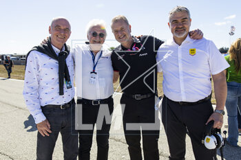17/03/2023 - ULLRICH Wolfgang (aut), Former Audi Sport Director, DE CHAUNAC Hugues (fra), President of Oreca, portrait during the 1000 Miles of Sebring 2023, 1st round of the 2023 FIA World Endurance Championship, from March 15 to 17, 2023 on the Sebring International Raceway in Sebring, Florida, USA - AUTO - FIA WEC - 1000 MILES OF SEBRING 2023 - ENDURANCE - MOTORI