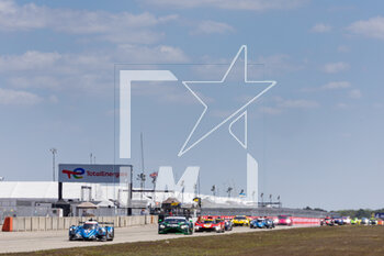 2023-03-17 - 35 NEGRAO André (bra), ROJAS Memo (mex), CALDWELL Oliver (gbr), Alpine Elf Team, Oreca 07 - Gibson, action , start of the race, depart during the 1000 Miles of Sebring 2023, 1st round of the 2023 FIA World Endurance Championship, from March 15 to 17, 2023 on the Sebring International Raceway in Sebring, Florida, USA - AUTO - FIA WEC - 1000 MILES OF SEBRING 2023 - ENDURANCE - MOTORS