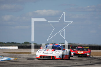2023-03-17 - 56 HYET PJ (usa), JEANNEATTE Gunnar (usa), CAIROLI Matteo (ia), Project 1 - AO, Porsche 911 RSR - 19, action during the 1000 Miles of Sebring 2023, 1st round of the 2023 FIA World Endurance Championship, from March 15 to 17, 2023 on the Sebring International Raceway in Sebring, Florida, USA - AUTO - FIA WEC - 1000 MILES OF SEBRING 2023 - ENDURANCE - MOTORS