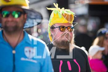 18/03/2023 - Spectator during the Mobil 1 Twelve Hours of Sebring 2023, 2nd round of the 2023 IMSA SportsCar Championship, from March 15 to 18, 2023 on the Sebring International Raceway in Sebring, Florida, USA - AUTO - IMSA - 12 HOURS OF SEBRING 2023 - ENDURANCE - MOTORI