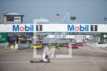 18/03/2023 - start of the race, depart during the Mobil 1 Twelve Hours of Sebring 2023, 2nd round of the 2023 IMSA SportsCar Championship, from March 15 to 18, 2023 on the Sebring International Raceway in Sebring, Florida, USA - AUTO - IMSA - 12 HOURS OF SEBRING 2023 - ENDURANCE - MOTORI