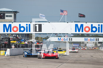 18/03/2023 - Restart during the Mobil 1 Twelve Hours of Sebring 2023, 2nd round of the 2023 IMSA SportsCar Championship, from March 15 to 18, 2023 on the Sebring International Raceway in Sebring, Florida, USA - AUTO - IMSA - 12 HOURS OF SEBRING 2023 - ENDURANCE - MOTORI