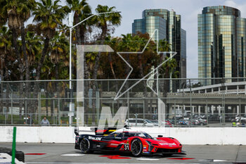 2023-04-14 - 31 DERANI Pio (bra), SIMS Alexander (gbr), AITKEN Jack (gbr), Whelen Engineering Cadillac Racing, Cadillac V-Series.R, action during the Acura Grand Prix of Long Beach 2023, 3rd round of 2023 IMSA SportsCar Championship, from April 14 to 16, 2023 on the Streets of Long Beach, in Long Beach, California, United States of America - AUTO - IMSA - GRAND PRIX OF LONG BEACH 2023 - ENDURANCE - MOTORS