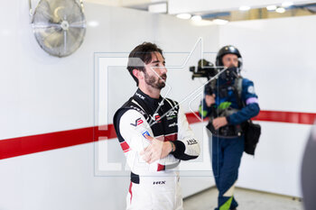 2023-04-15 - AUBRY Gabriel (fra), Vector Sport, Oreca 07 - Gibson, portrait during the 6 Hours of Portimao 2023, 2nd round of the 2023 FIA World Endurance Championship, from April 14 to 16, 2023 on the Algarve International Circuit in Portimao, Portugal - AUTO - FIA WEC - 6 HOURS OF PORTIMAO 2023 - ENDURANCE - MOTORS