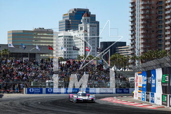 2023-04-15 - 60 BLOMQVIST Tom (mco), BRAUN Colin (usa), CASTRONEVES Helio (usa), Meyer Shank Racing with Curb Agajanian, Acura ARX-06, action during the Acura Grand Prix of Long Beach 2023, 3rd round of 2023 IMSA SportsCar Championship, from April 14 to 16, 2023 on the Streets of Long Beach, in Long Beach, California, United States of America - AUTO - IMSA - GRAND PRIX OF LONG BEACH 2023 - ENDURANCE - MOTORS
