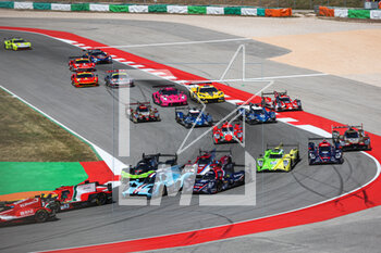2023-04-16 - start of the race, 708 DUMAS Romain (fra), BRISCOE Ryan (aus), PLA Olivier (fra), Glickenhaus Racing, Glickenhaus 007, 23 PIERSON Joshua (usa), VAN DER GARDE Giedo (nld), JARVIS Oliver (gbr), United Autosports, Oreca 07 - Gibson, action during the 6 Hours of Portimao 2023, 2nd round of the 2023 FIA World Endurance Championship, from April 14 to 16, 2023 on the Algarve International Circuit in Portimao, Portugal - AUTO - FIA WEC - 6 HOURS OF PORTIMAO 2023 - ENDURANCE - MOTORS