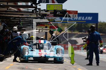 2023-04-16 - 709 DUMAS Romain (fra), BRISCOE Ryan (aus), PLA Olivier (fra), Glickenhaus Racing, Glickenhaus 007, action,pitlane during the 6 Hours of Portimao 2023, 2nd round of the 2023 FIA World Endurance Championship, from April 14 to 16, 2023 on the Algarve International Circuit in Portimao, Portugal - AUTO - FIA WEC - 6 HOURS OF PORTIMAO 2023 - ENDURANCE - MOTORS