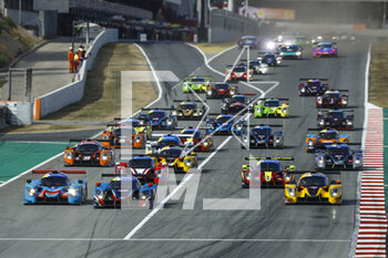 2023-04-22 - Race start of the race, depart during the 1st round of the 2023 Michelin Le Mans Cup on the Circuit de Barcelona-Catalunya from April 21 to 23, 2023 in Montmelo, Spain - AUTO - MICHELIN LE MANS CUP 2023 - BARCELONA - ENDURANCE - MOTORS