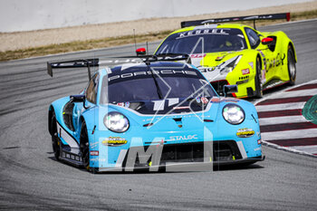 2023-04-23 - 16 HARDWIRCK Ryan (usa), ROBICHON Zachary (can), PICARIELLO Alessio (bel), Proton Competition, Porsche 911 RSR - 19, action during the 4 Hours of Barcelona 2023, 1st round of the 2023 European Le Mans Series on the Circuit de Barcelona-Catalunya from April 21 to 23, 2023 in Montmelo, Spain - AUTO - ELMS - 4 HOURS OF BARCELONA 2023 - ENDURANCE - MOTORS
