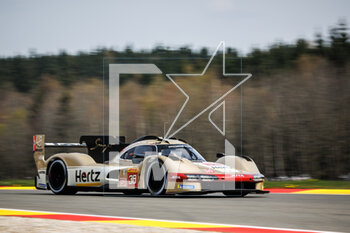 2023-04-27 - 38 DA COSTA António Félix (prt), STEVENS William (gbr), YE Yifei (chn), Hertz Team Jota, Porsche 963, Hybrid, action during the 6 Hours of Spa-Francorchamps 2023, 3rd round of the 2023 FIA World Endurance Championship, from April 27 to 29, 2023 on the Circuit de Spa-Francorchamps, in Stavelot, Belgium - AUTO - FIA WEC - 6 HOURS OF SPA-FRANCORCHAMPS 2023 - ENDURANCE - MOTORS