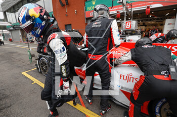 2023-04-29 - 08 BUEMI Sébastien (swi), HARTLEY Brendon (nzl), HIRAKAWA Ryo (jpn), Toyota Gazoo Racing, Toyota GR010 - Hybrid, action during the 6 Hours of Spa-Francorchamps 2023, 3rd round of the 2023 FIA World Endurance Championship, from April 27 to 29, 2023 on the Circuit de Spa-Francorchamps, in Stavelot, Belgium - AUTO - FIA WEC - 6 HOURS OF SPA-FRANCORCHAMPS 2023 - ENDURANCE - MOTORS