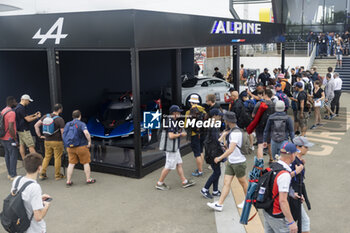 2023-06-10 - Alpine A424_Beta and Alpine A110r SL Le Mans on the Village during the 24 Hours of Le Mans 2023 on the Circuit des 24 Heures du Mans from June 10 to 11, 2023 in Le Mans, France - AUTO - LE MANS 2023 - PART 1 - ENDURANCE - MOTORS