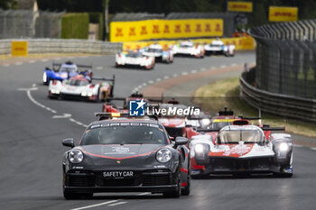 2023-06-10 - Safety car during the 24 Hours of Le Mans 2023 on the Circuit des 24 Heures du Mans from June 10 to 11, 2023 in Le Mans, France - AUTO - LE MANS 2023 - PART 1 - ENDURANCE - MOTORS
