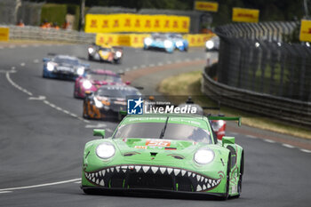 2023-06-10 - 56 HYET PJ (usa), JEANNEATTE Gunnar (usa), CAIROLI Matteo (ia), Project 1 - AO, Porsche 911 RSR - 19, action during the 24 Hours of Le Mans 2023 on the Circuit des 24 Heures du Mans from June 10 to 11, 2023 in Le Mans, France - AUTO - LE MANS 2023 - PART 1 - ENDURANCE - MOTORS