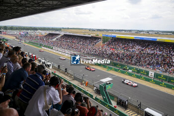 2023-06-10 - Start of the race during the 24 Hours of Le Mans 2023 on the Circuit des 24 Heures du Mans from June 10 to 11, 2023 in Le Mans, France - AUTO - LE MANS 2023 - PART 1 - ENDURANCE - MOTORS