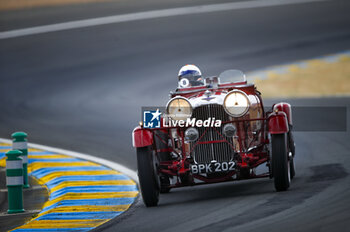2023-06-10 - Lagonda M45R Rapide driven by Johnny Hindmarsh and Luis Fontés, winner of Le Mans 1935 during the parade prior to the the 24 Hours of Le Mans 2023 on the Circuit des 24 Heures du Mans from June 10 to 11, 2023 in Le Mans, France - AUTO - LE MANS 2023 - PART 1 - ENDURANCE - MOTORS