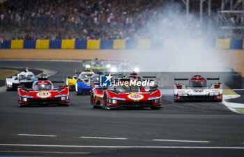 2023-06-10 - 50 FUOCO Antonio (ita), MOLINA Miguel (spa), NIELSEN Nicklas (dnk), Ferrari AF Corse, Ferrari 499P, action, start of the race, depart with 51 PIER GUIDI Alessandro (ita), CALADO James (gbr), GIOVINAZZI Antonio (ita), Ferrari AF Corse, Ferrari 499P and 75 NASR Felipe (bra), JAMINET Mathieu (fra), TANDY Nick (gir), Porsche Penske Motorsport, Porsche 963 during the 24 Hours of Le Mans 2023 on the Circuit des 24 Heures du Mans from June 10 to 11, 2023 in Le Mans, France - AUTO - LE MANS 2023 - PART 1 - ENDURANCE - MOTORS