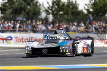 2023-06-10 - 94 DUVAL Loic (fra), MENEZES Gustavo (usa), MULLER Nico (swi), Peugeot TotalEnergies, Peugeot 9x8, action during the 24 Hours of Le Mans 2023 on the Circuit des 24 Heures du Mans from June 10 to 11, 2023 in Le Mans, France - AUTO - LE MANS 2023 - PART 1 - ENDURANCE - MOTORS