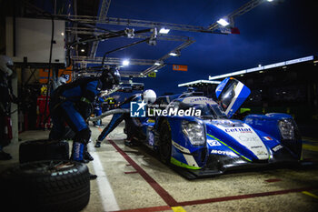 2023-06-10 - 39 LACORTE Roberto (ita), VAN DER GARDE Giedo (nld), PILET Patrick (fra), Graff Racing, Oreca 07 - Gibson, pit stop during the 24 Hours of Le Mans 2023 on the Circuit des 24 Heures du Mans from June 10 to 11, 2023 in Le Mans, France - AUTO - LE MANS 2023 - PART 1 - ENDURANCE - MOTORS