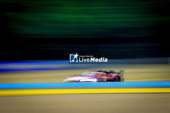 2023-06-11 - 50 FUOCO Antonio (ita), MOLINA Miguel (spa), NIELSEN Nicklas (dnk), Ferrari AF Corse, Ferrari 499P, action graphic picture during the 24 Hours of Le Mans 2023 on the Circuit des 24 Heures du Mans from June 10 to 11, 2023 in Le Mans, France - AUTO - LE MANS 2023 - PART 2 - ENDURANCE - MOTORS